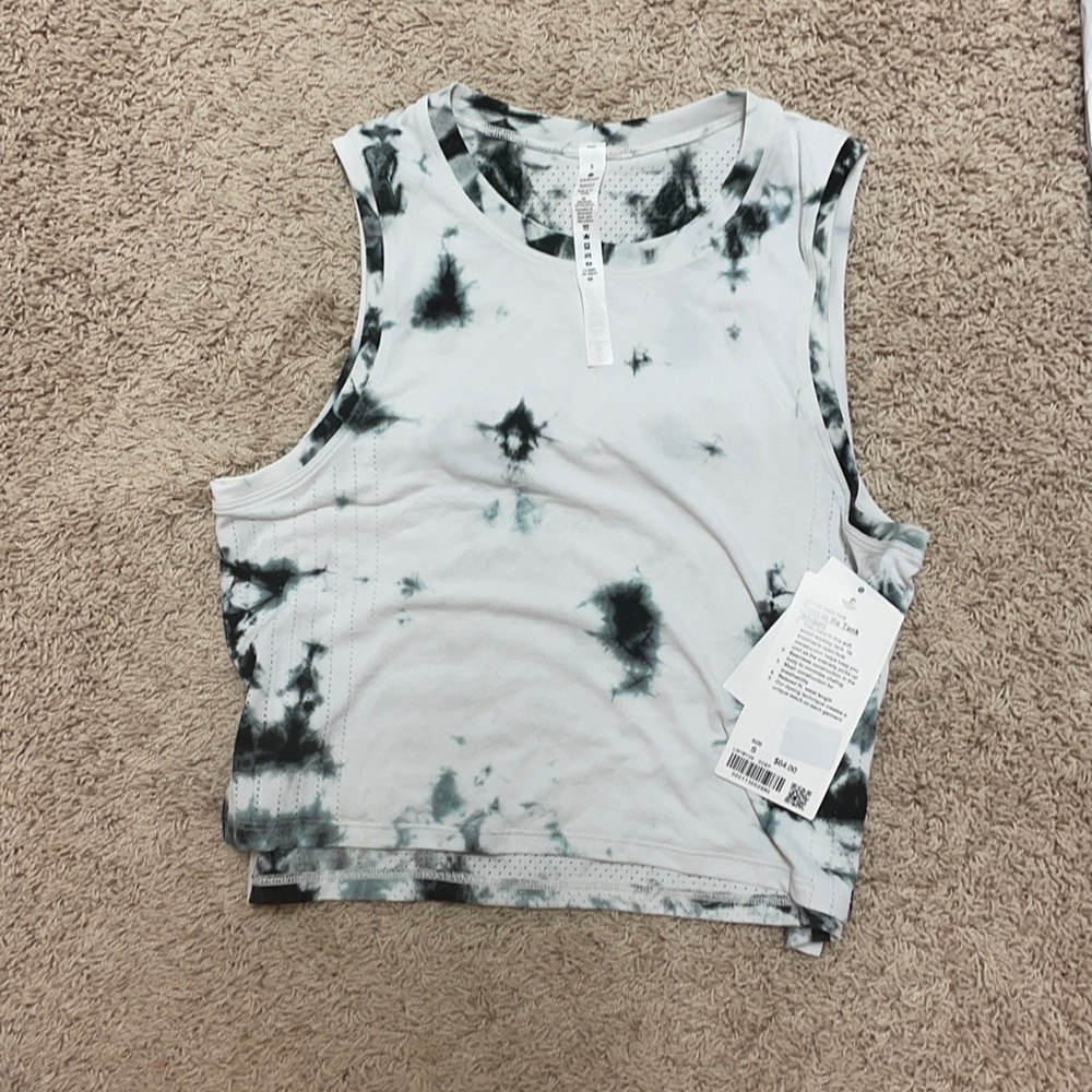 lululemon tank